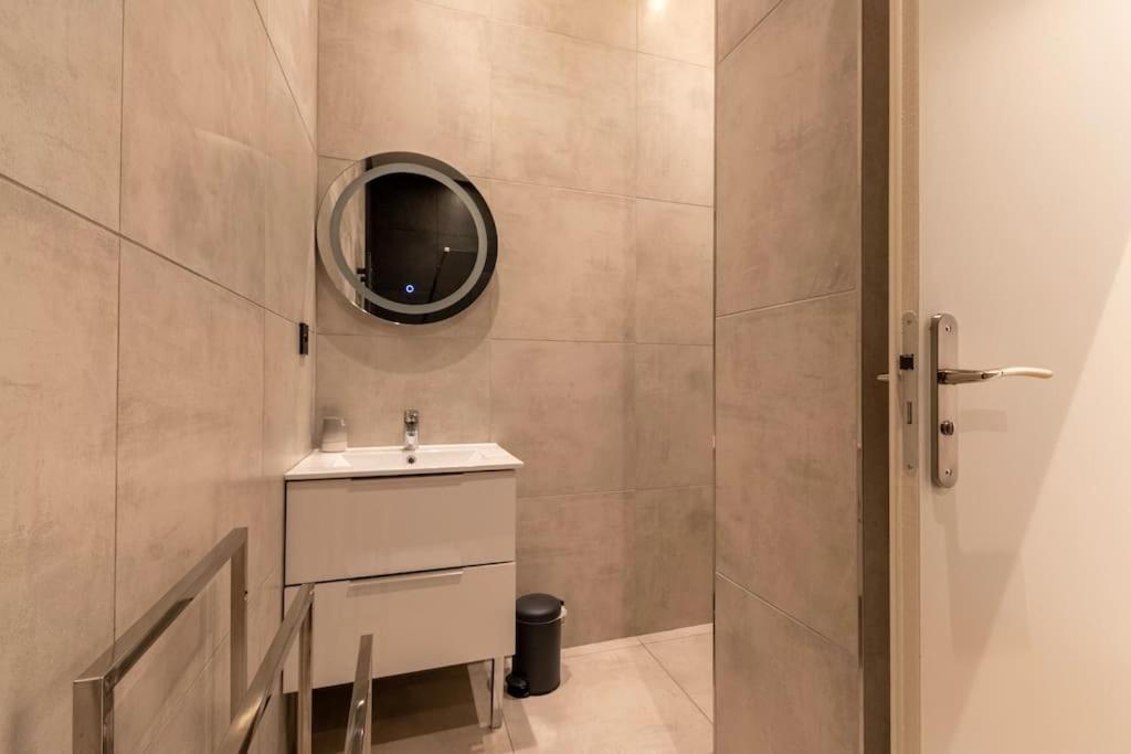Harmonie Apartment Nimes Exterior photo